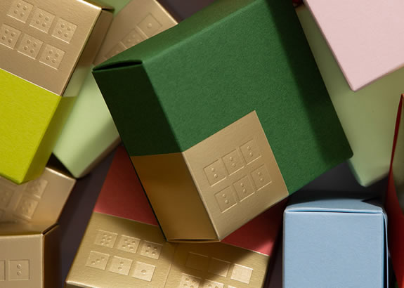 Benefits of Folding Cartons from Print Packaging China